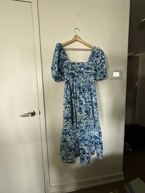 Abercrombie & Fitch Blue Floral Puff-Sleeve Maxi Dress